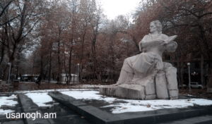 Մարտիրոս Սարյանի արձանը Երեւանում