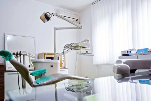 Ատամնաբույժների (ստոմատոլոգ) մասնագիտական տոնն է