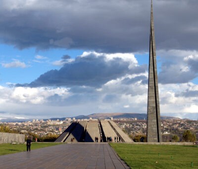Ծիծեռնակաբերդ