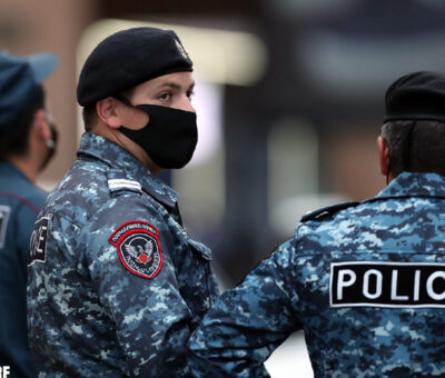 Ոստիկաններ