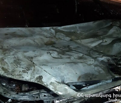 Այրված ավտոմեքենա