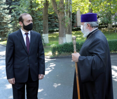 Կաթողիկոսի եւ ԱԺ նախագահի հանդիպումը