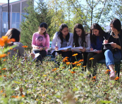 ԱրՊՀ-ի ուսանողներ