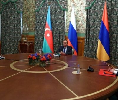 Արտգործնախարարներ Մնացականյան, Լավրով, Բայրամով