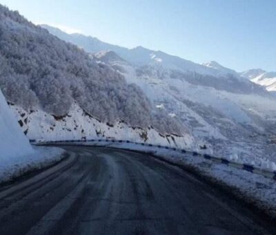 Մերկասառույց՝ լեռնային ճանապարհին