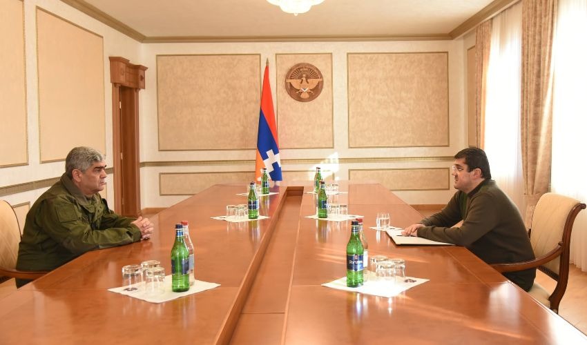 Վիտալի Բալասանյան եւ Արայիկ Հարությունյան