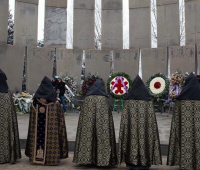 Հոգեհանգստի կարգ՝ Եռաբլուրում