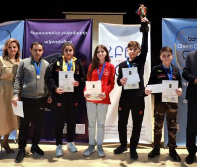 Դպրոցականների շախմատային 15-րդ օլիմպիադայի հաղթող թիմը