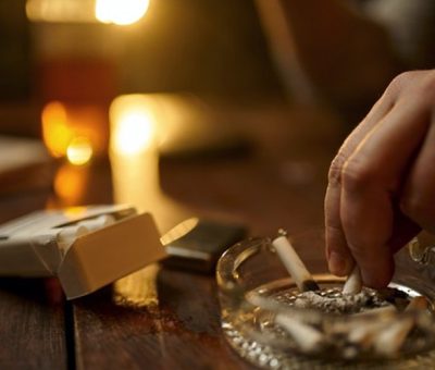 Մոխրաման, ծխախոտ