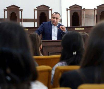 Սահմանադրական դատարանի նախագահն ընդունել է ՀՊՄՀ ուսանողներին