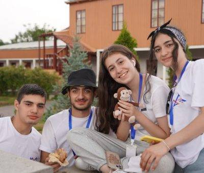 «Քայլ դեպի տուն». սփյուռքահայ պատանիները հայրենիքում