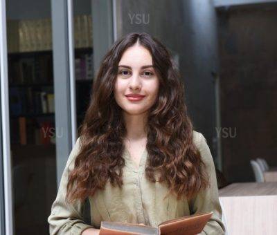 Աննա Մադաթյան