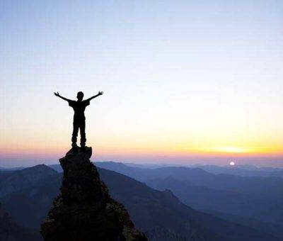 Մարդը լեռներում