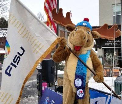 ԱՄՆ Լեյկ Փլասիդ քաղաքում անցկացվող ձմեռային ունիվեսիադիայի խորհրդանիշը