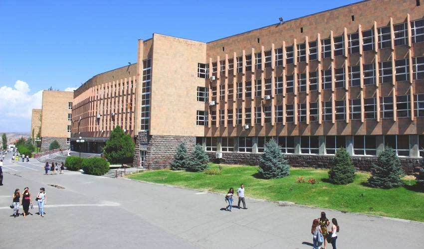 Հայ-ռուսական (Սլավոնական) համալսարան