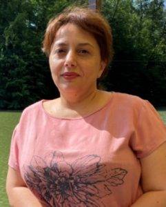 Լուսինե Պետրոսյան, հայոց լեզվի և գրականության ուսուցչուհի