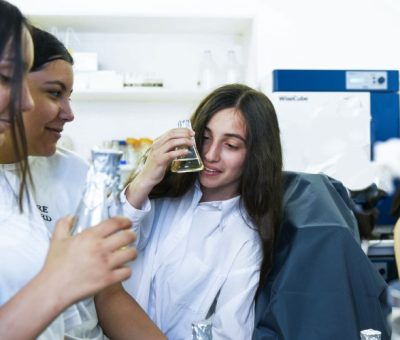 Աշակերտները ԵՊՀ-ում