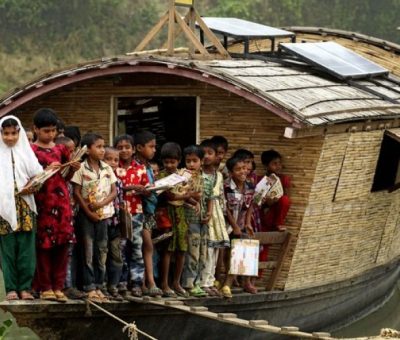 Դպրոց-նավ Բանգլադեշում