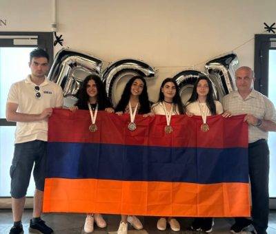 Հայաստանի թիմը Ինֆորմատիկայի Եվրոպայի աղջիկների 3-րդ օլիմպիադայում