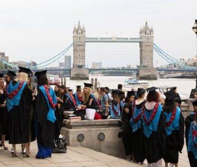 Ուսանողները Լոնդոնում