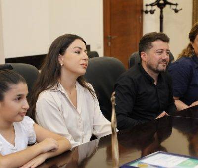 Անահիտ Գալստյան, Վրեժ Կիրակոսյան, Մաշա Մնջոյան