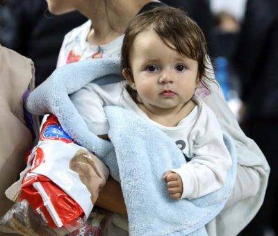 Արցախից տեղահանված երեխա