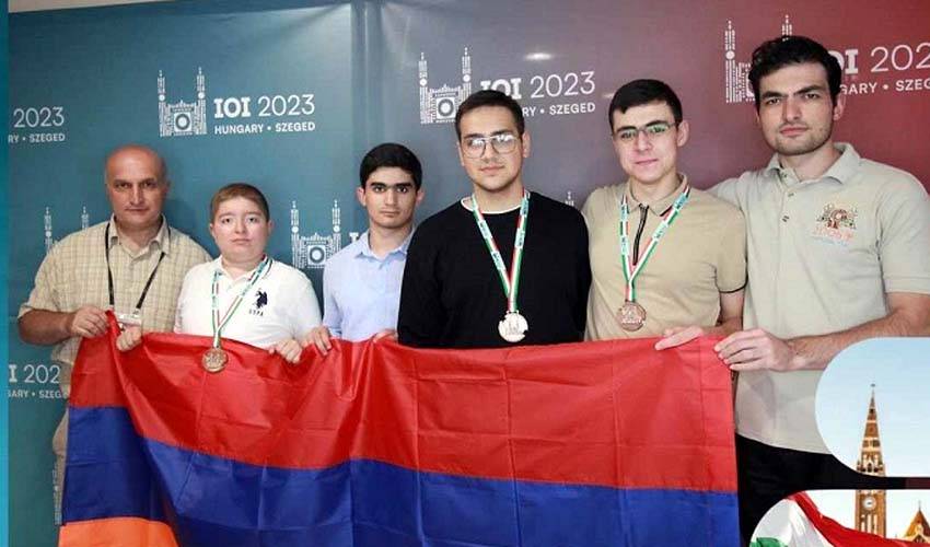 Հայաստանի թիմը Ինֆորմատիկայի միջազգային 35-րդ օլիմպիադաում