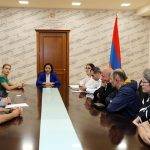 Ժաննա Անդրեասյանն ընդունել է մի խումբ ուսուցիչների