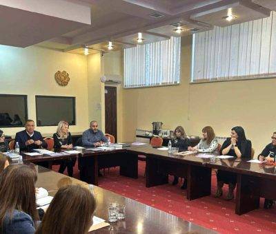 Կարո Նասիբյան, Արաքսիա Սվաջյան