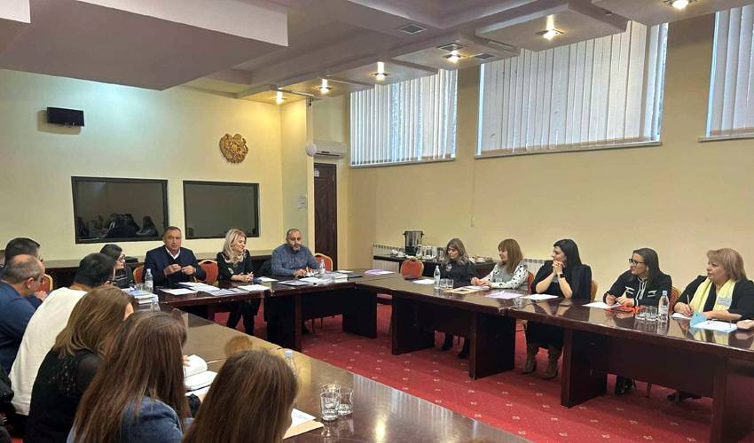 Կարո Նասիբյան, Արաքսիա Սվաջյան