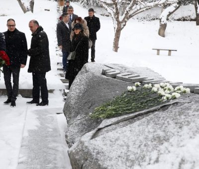 Ժաննա Անդրեասյանն այցելել է Սևակի ծննդավայր՝ Զանգակատուն