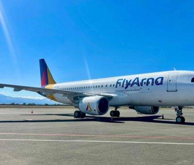 «Ֆլայ Արնա» ավիաընկերությյան ինքնաթիռ