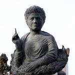 Սիլվա Կապուտիկյանի արձանը պանթեոնում