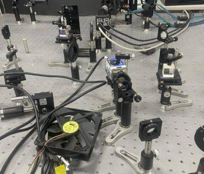 Օպտիկական միկրոհամակարգերի մշակման և հետազոտման գիտակրթական կենտրոն ԵՊՀ-ում