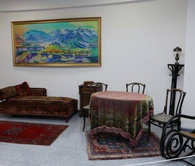 Հովհաննես Թումանյանի թանգարանի ցուցանմուշները