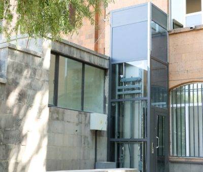 Վերելակ ԵՊՀ-ում