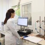 Ժաննա Անդրեասյանը շրջել է ԵՊՀ գիտահետազոտական և ուսումնական լաբորատորիաներում