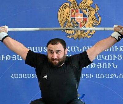 Սիմոն Մարտիրոսյան