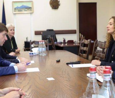 ԵՊՀ-ում ընդունել են Հյուսիսային Կովկասի դաշնային համալսարանի պատվիրակությանը