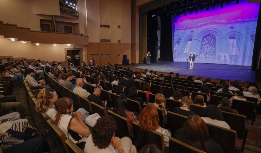 Հայտնի են Գրքի երևանյան միջազգային ութերորդ փառատոնի հաղթողները