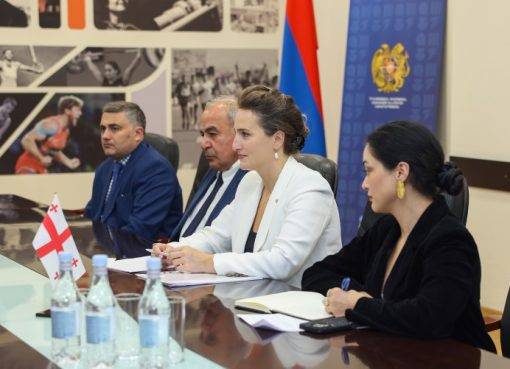 Վրաստանի խորհրդարանի կրթության, գիտության և երիտասարդության հարցերի հանձնաժողովի նախագահ Մարիամ Լաշխին