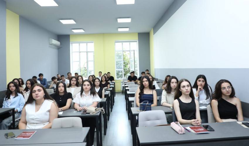 ՀՊՏՀ ուսանողները լսարանում