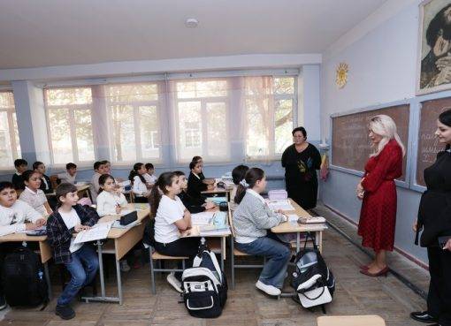 ԿԳՄՍ փոխնախարար Արաքսիա Սվաջյանն այցելել է դպրոց