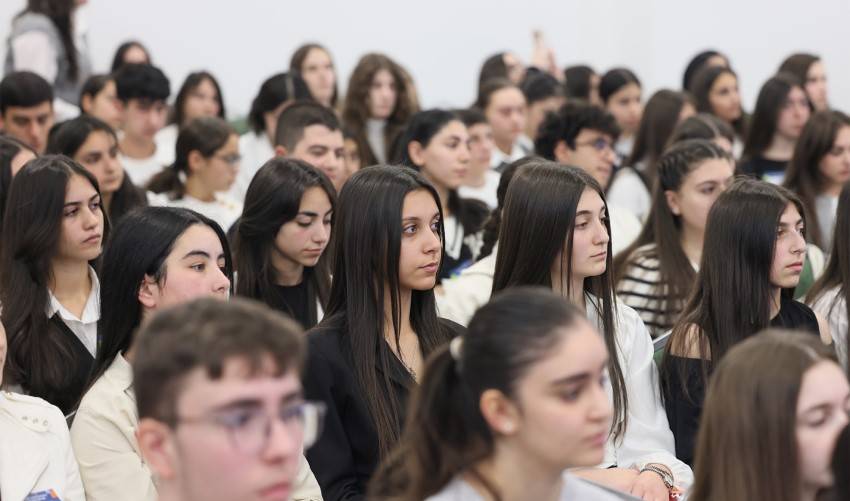 Հայաստանում առաջին անգամ աշակերտական համաժողով է անցկացվել
