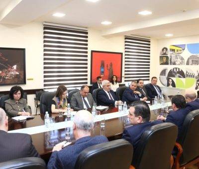Ժաննա Անդրեասյանը հանդիպել է ՀՀ պետական բուհերի ռեկտորների հետ