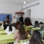 12-րդ դասարանցիները պետական ավարտական քննություն են հանձնում