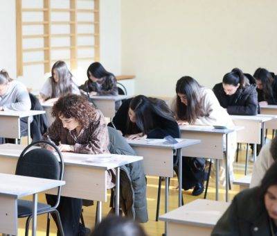 Դիմորդներն ու շրջանավարտները քննություն են հանձնում. 2026 թվականի միասնական քննությունների առաջին փուլ