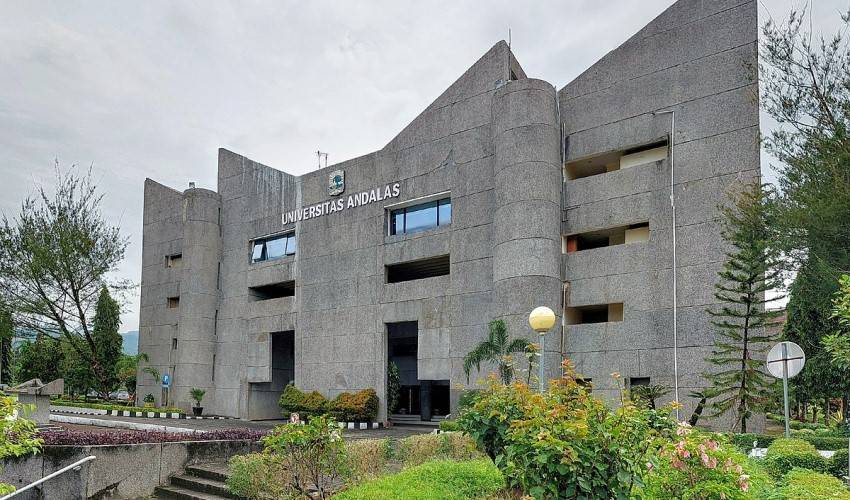 Անդալաս համալսարանը Ինդոնեզիայում
