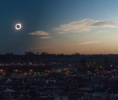 Արեգակի օղակաձև խավարում