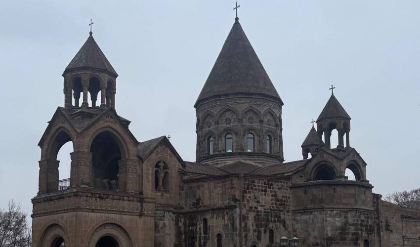 Մայր աթոռ սուրբ Էջմիածին